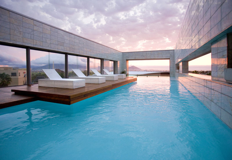 Hotel Marriott Crystal Towers