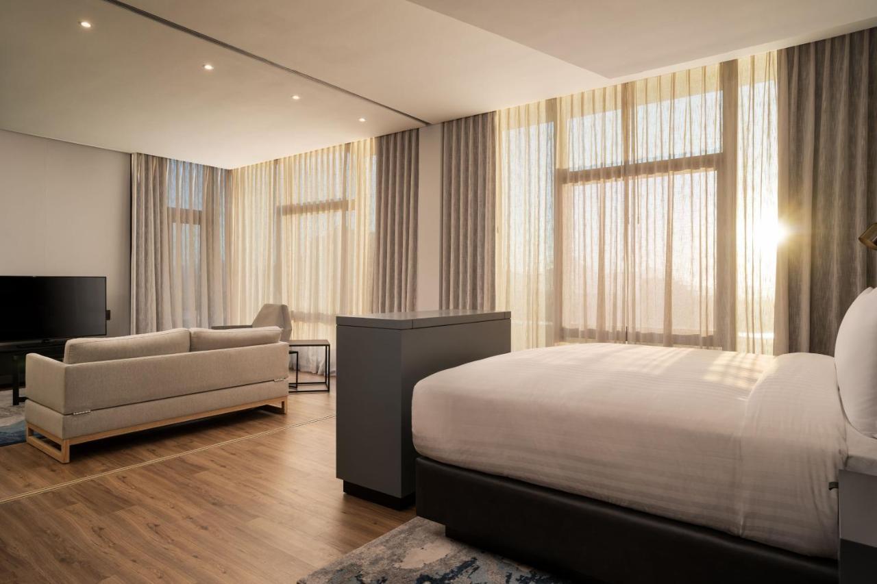 Hotel Marriott Crystal Towers 4*