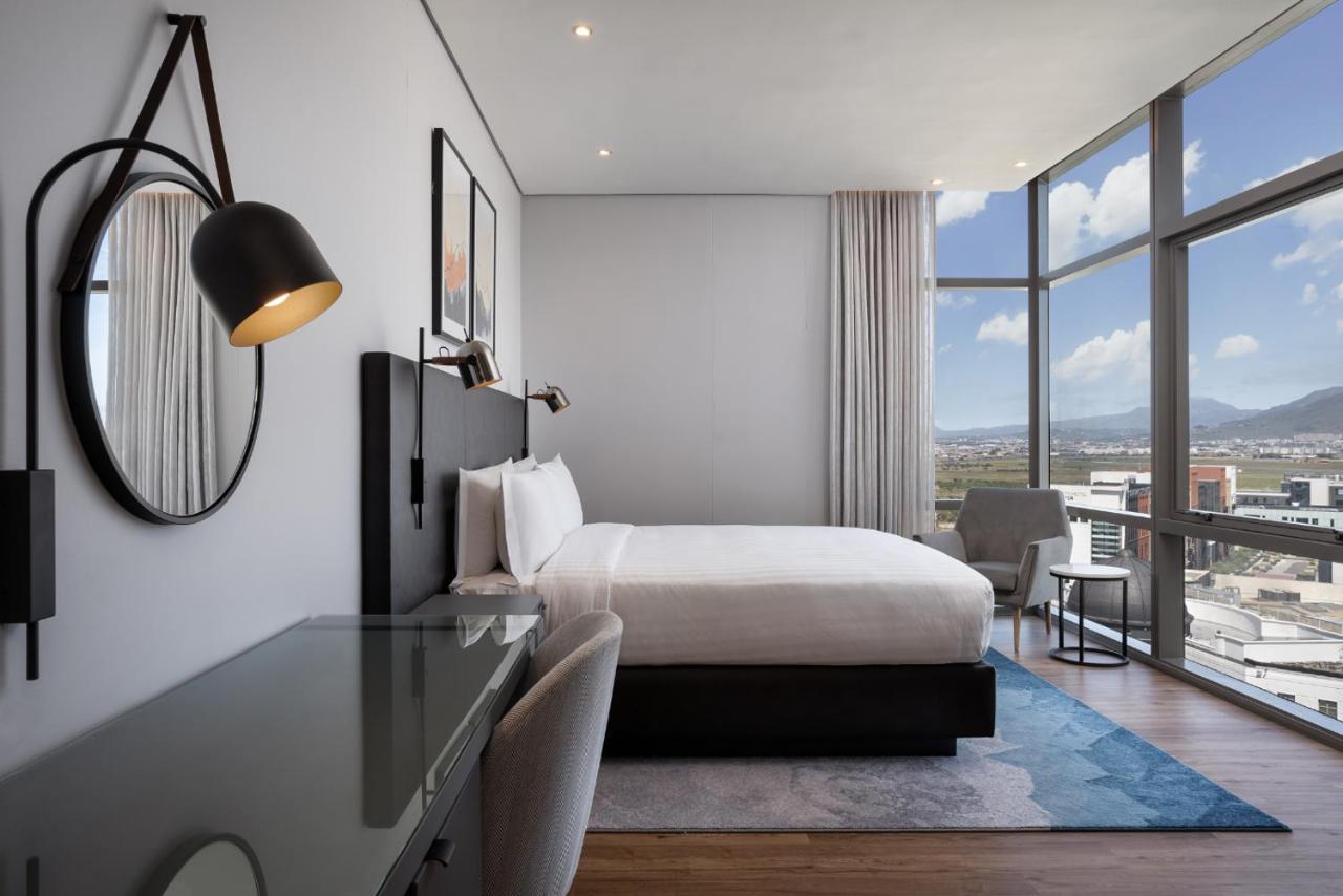 Marriott Crystal Towers 4*