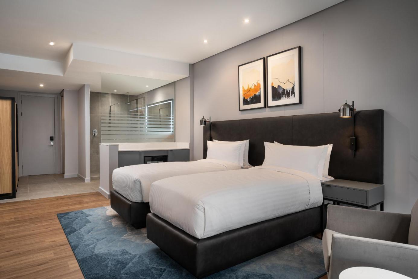 Marriott Crystal Towers 4*