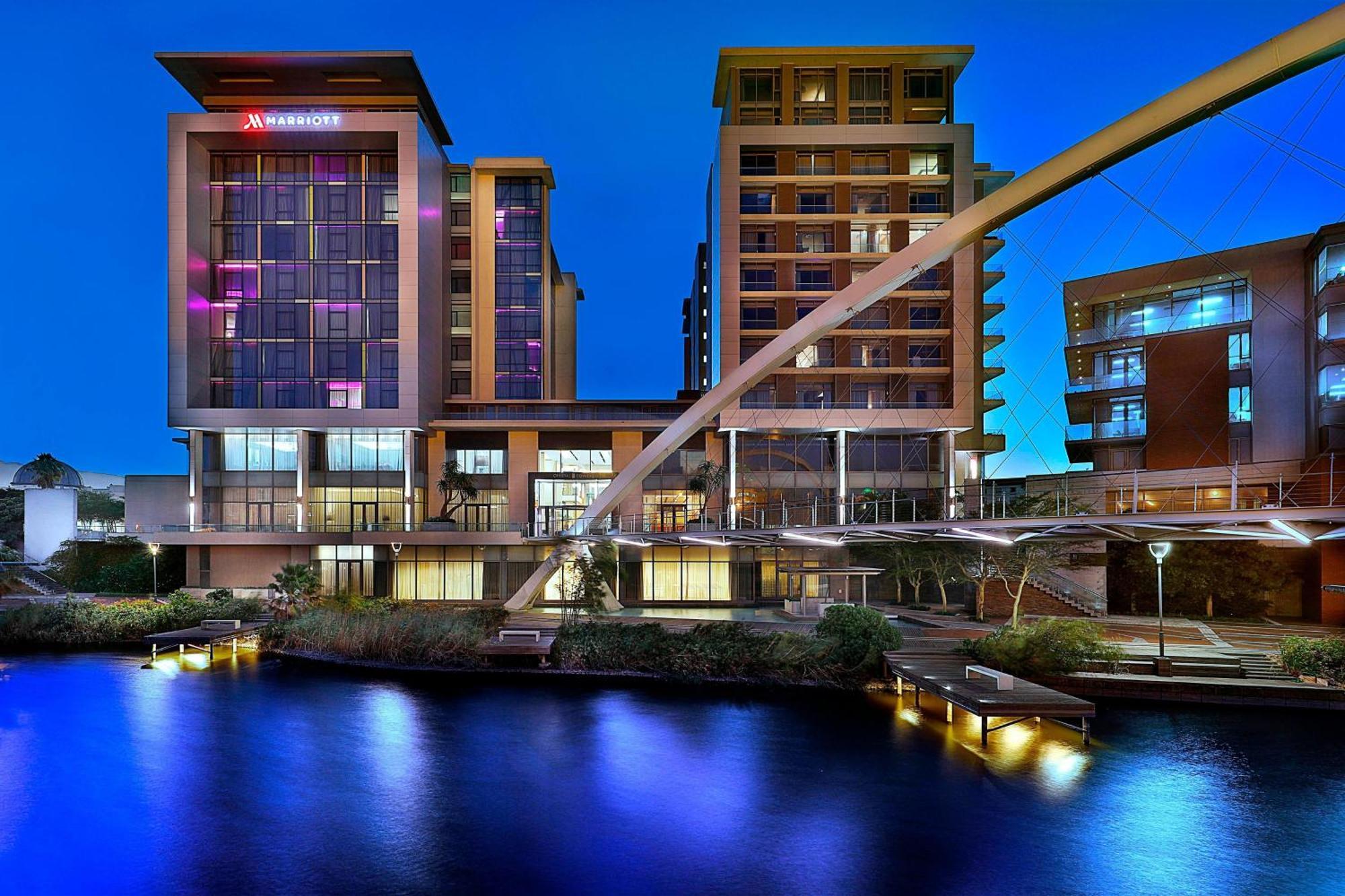 Hotel Marriott Crystal Towers