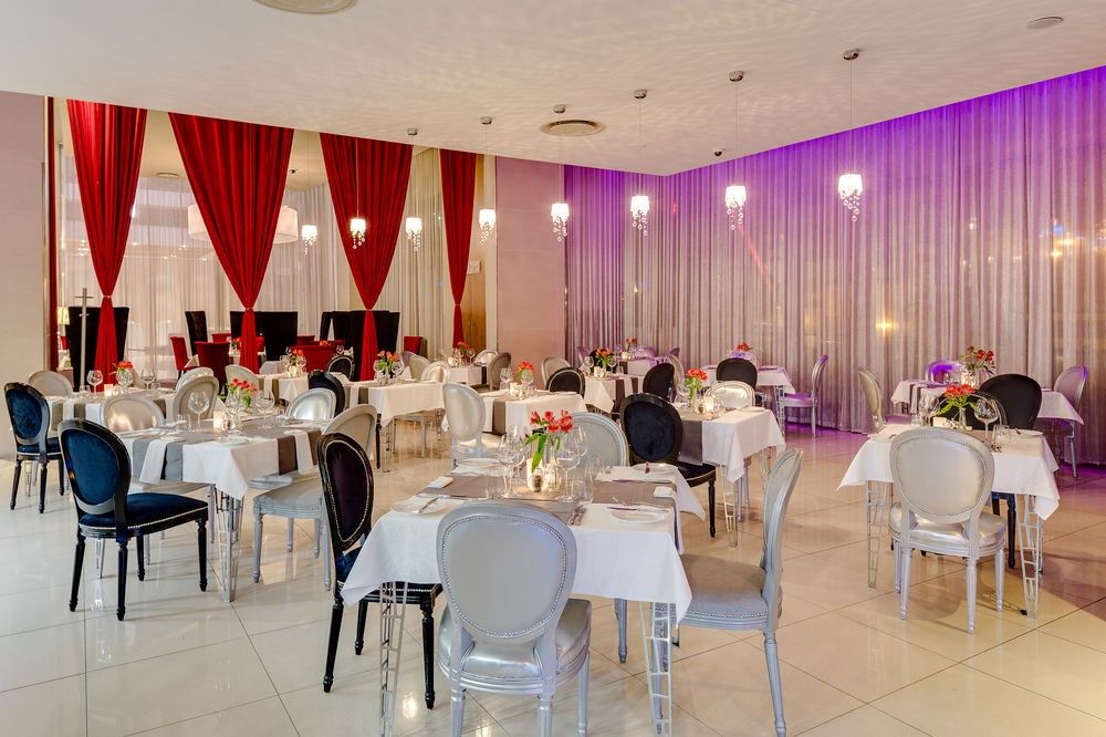 Hotel Marriott Crystal Towers 4*